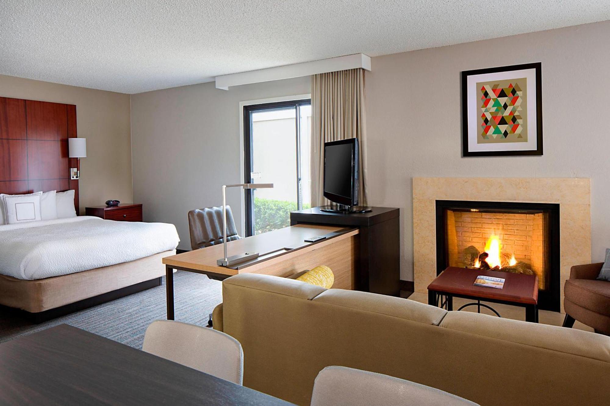 Residence Inn Dallas Las Colinas Ървинг Екстериор снимка
